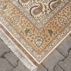 Pure Silk Carpet 174cmx246cm