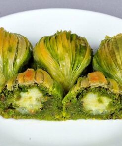 Mado - Mussel Shaped Special Baklava with Pistachio