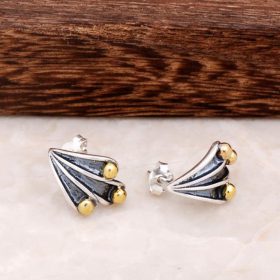 Claw Design Silver Earring 4559