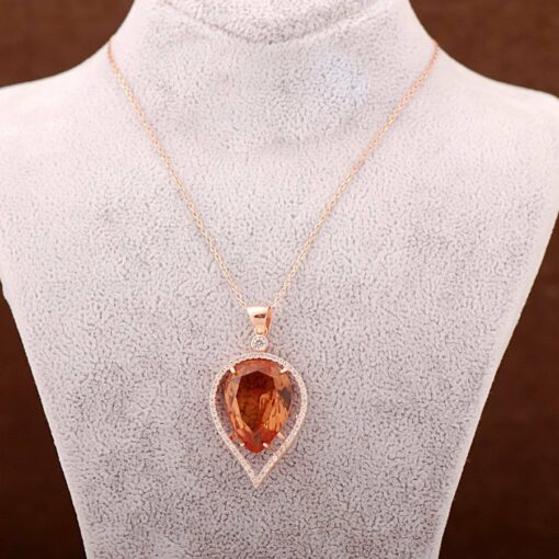 Fargeskiftende Sultan Stone Rose Silver Necklace 3625
