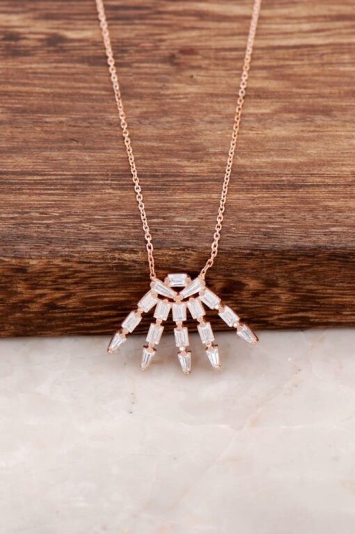 Design Baguette Rose Silver Necklace 4066