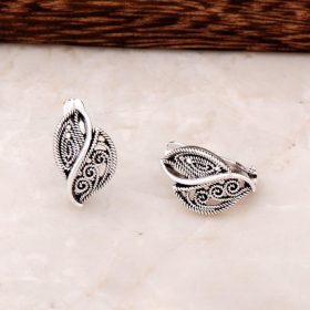 Filigree Embroidered Design Silver Earrings 4392