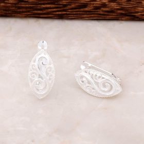 Filigree Embroidered Design Silver Earrings 4398