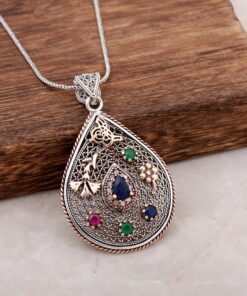 Filigree Engraved Sapphire Stone Design Necklace 3910