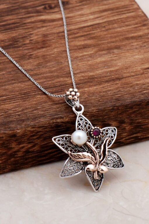 Filigree Inlaid Pearl Stone Silver Necklace 6792