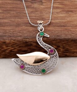 Filigree inlaid Swan Design Silver Necklace 955