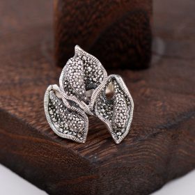 Anella de plata de disseny de marquesites de flors de gala Gala 2430