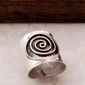 Kalapács kovácsolt kézzel készített ezüst gyűrű 489
