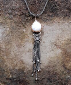 文化的な真珠が付いている手作りの銀のネックレス2925