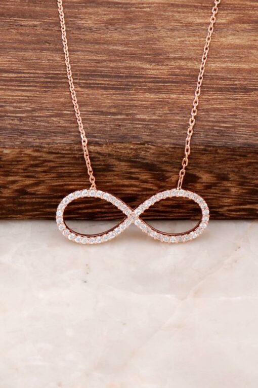 Strieborný zirkónový kamienkový náhrdelník Infinity Ros 2454