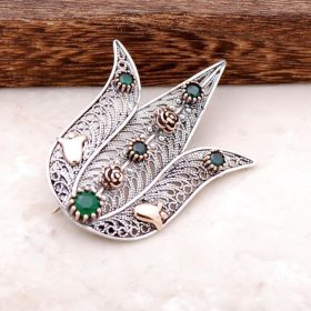 Filigree Embroidered Silver Brooch with Tulip Design Root Emerald Stone 320