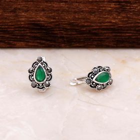 Mini Silver Earring with Root Emerald Stone 4768