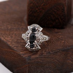 Onix And Marcasite Zirkon Design Silver Ring 2309