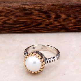 Anillo de plata con diseño de piedra perla 2882