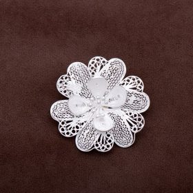 Broche de plata hecho a mano de filigrana de flor de geranio 132