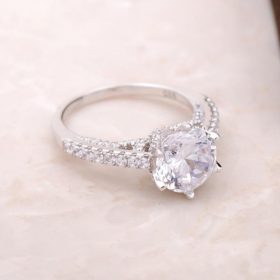Solitaire Design Handmade Silver Ring 2668