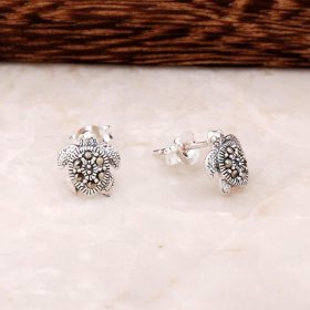 Tortoise Design Silver Earrings 4533
