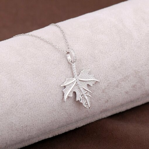Vine Tree Leaf Design Sterling Silver Necklace 2939