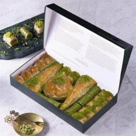Aukščiausios kokybės pistacijų baklava dėžutė, 35.27 uncijos - 1 kg